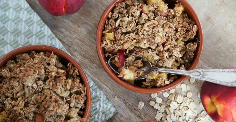 Nectarine crumble