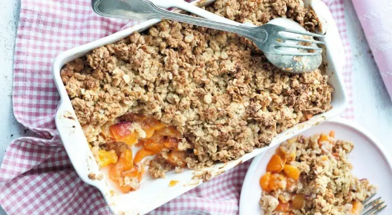 Nectarine crumble