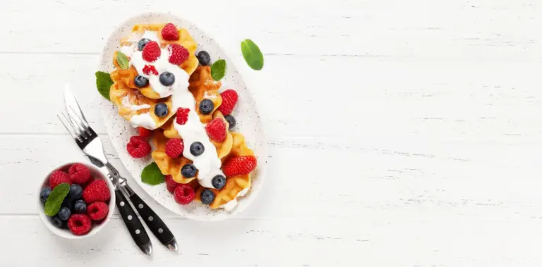Gezonde wafels met yoghurt als ontbijt: een recept